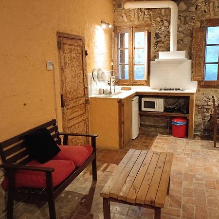 Ca La Iaia Veva Appartement Sant Joan les Fonts Buitenkant foto